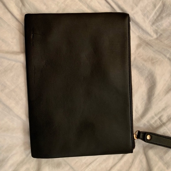 Bebe Faux leather sequins BeBe Clutch pouch π - Picture 3 of 5